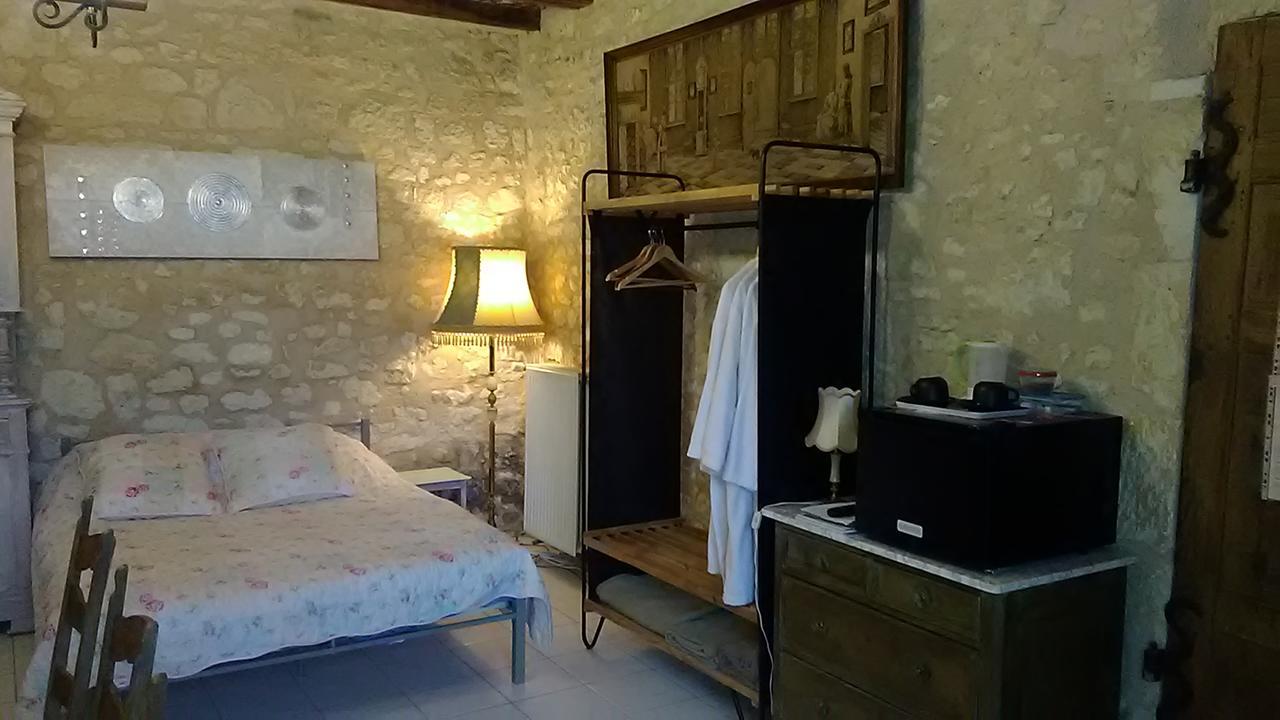 Manoir Le Cristal Futuroscope -20 Poucent Sur Les Nuitees Et -30 Pourcent Sur Le Futuroscpe ! Beaumont (Vienne) 외부 사진