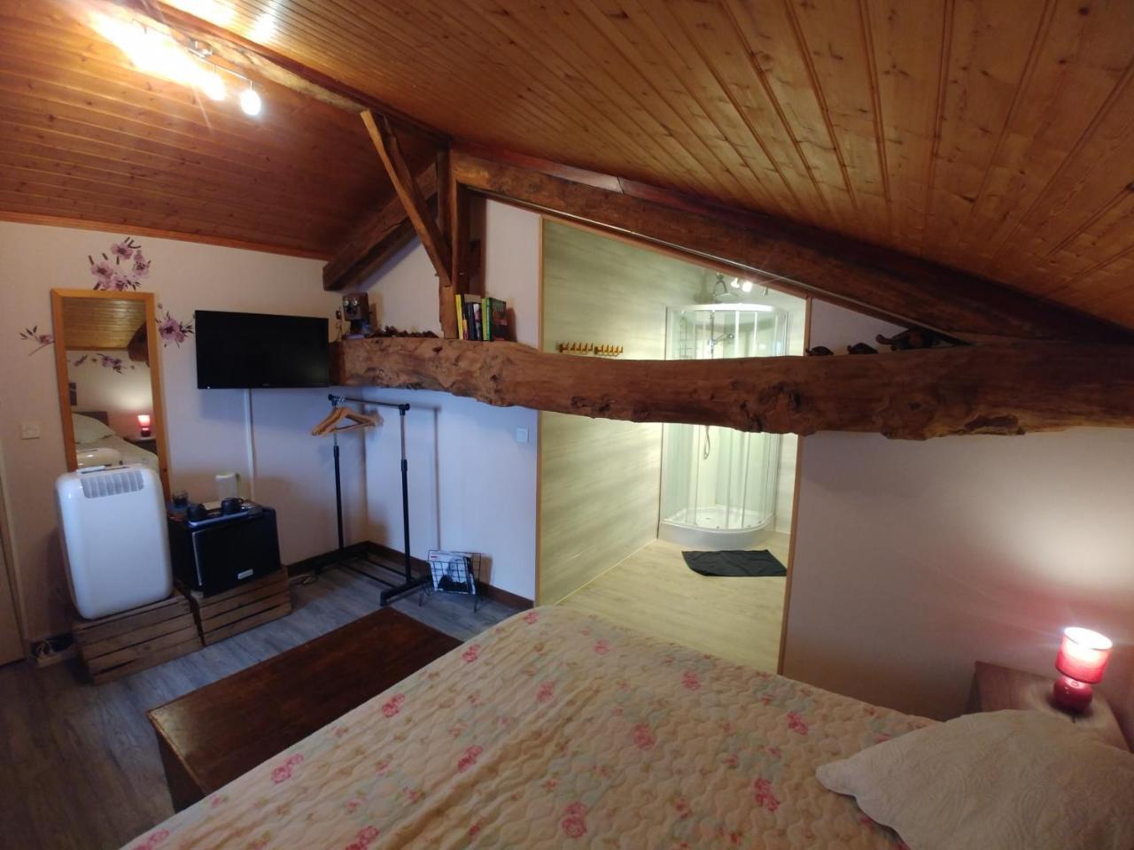 Manoir Le Cristal Futuroscope -20 Poucent Sur Les Nuitees Et -30 Pourcent Sur Le Futuroscpe ! Beaumont (Vienne) 외부 사진